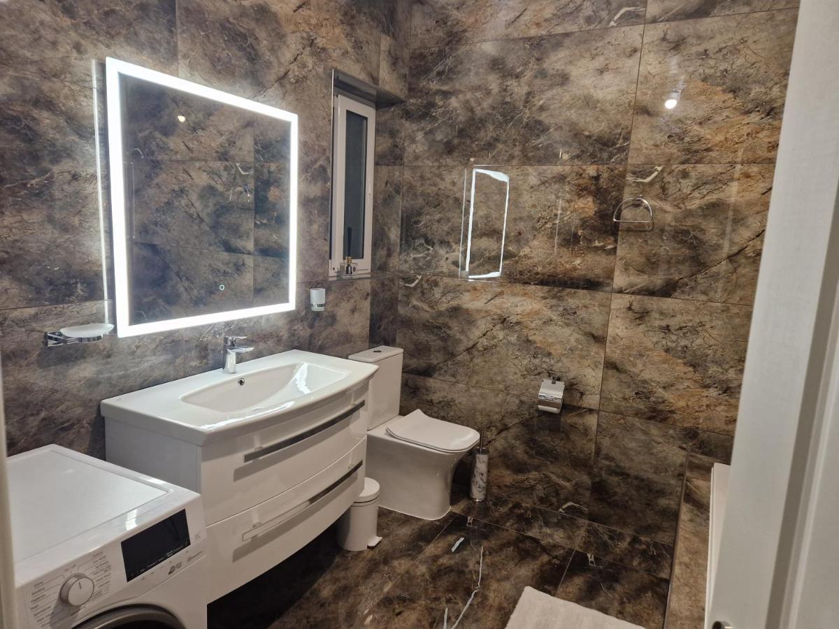 Town Pent House Appartement Luqa Buitenkant foto